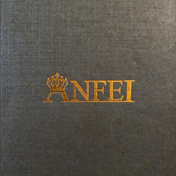 Anfei Chandelier Orange Rose Petal Flower Earrings - Picture 4 of 5